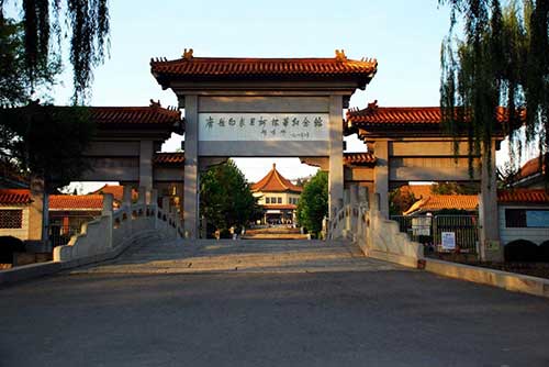 探秘唐县白求恩柯棣华纪念馆：红色研学行的精神传承之旅